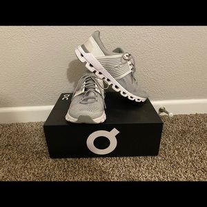 ON Cloudswift Running shoes